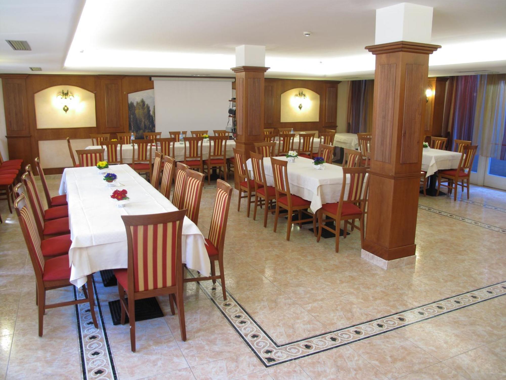 Hotel Olivo Арко Екстериор снимка