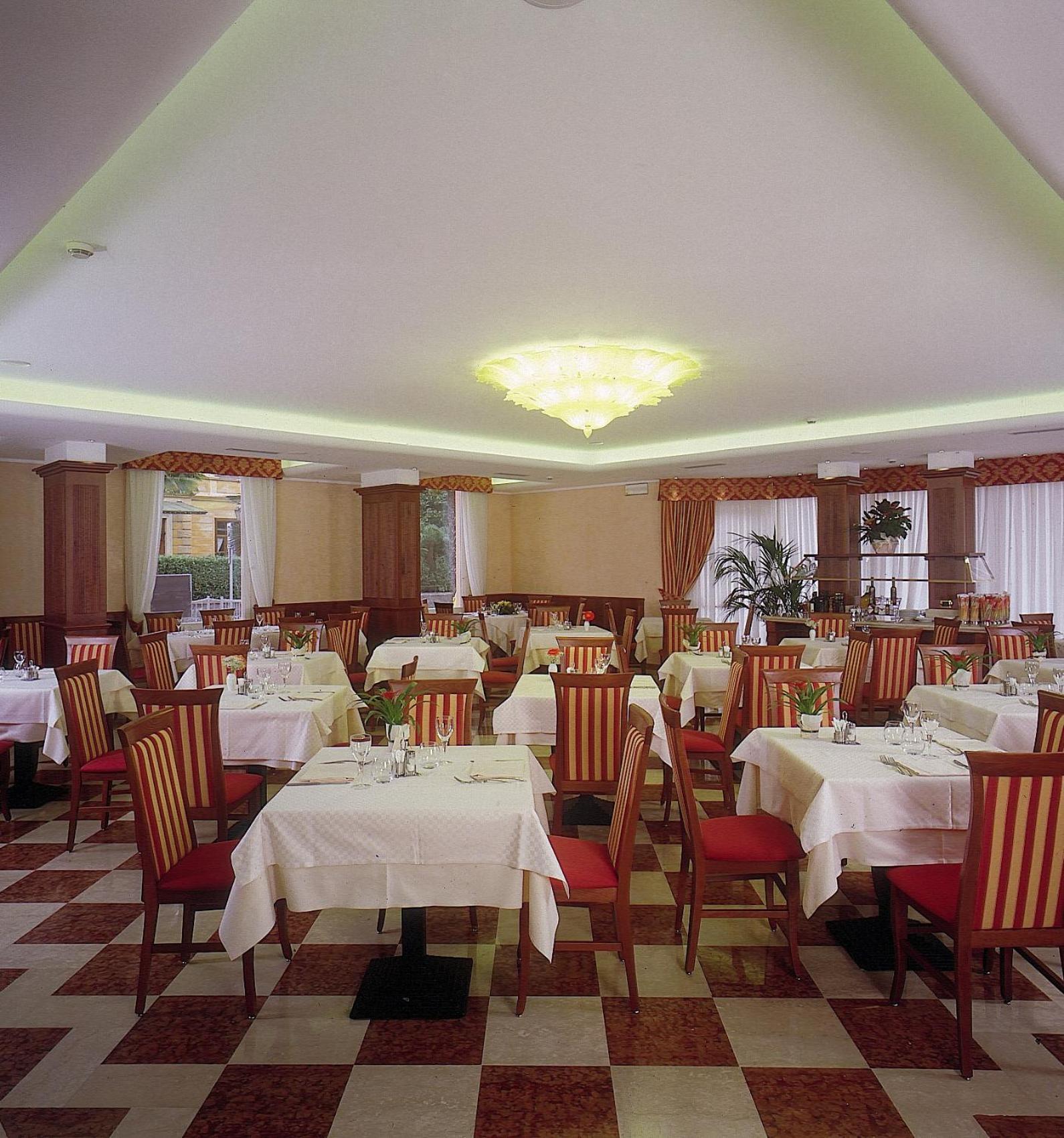 Hotel Olivo Арко Екстериор снимка