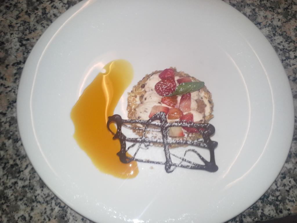 Hotel Olivo Арко Екстериор снимка